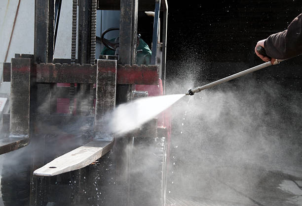 Best Machinery and Equipment Cleaning  in Okanogan, WA